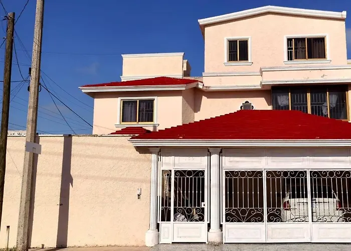 House For 20 People, Close To The Pier And Beaches