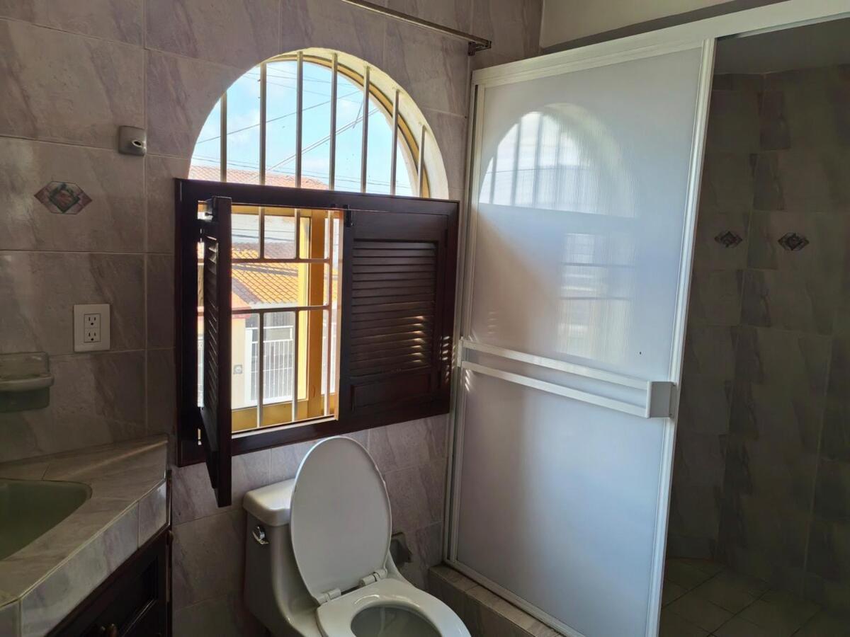 Сasa de vacaciones House For 20 People, Close To The Pier And Beaches